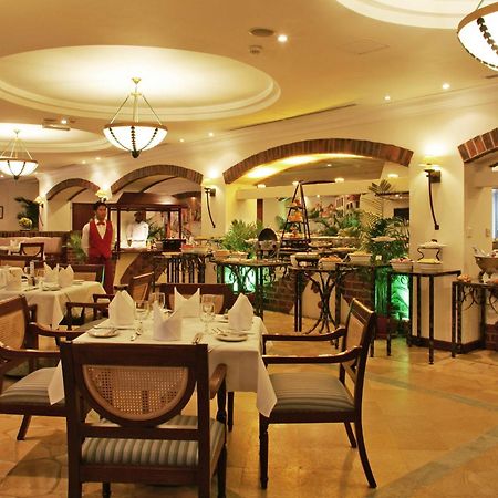 Sunway Hotel Пномпень Ресторан фото