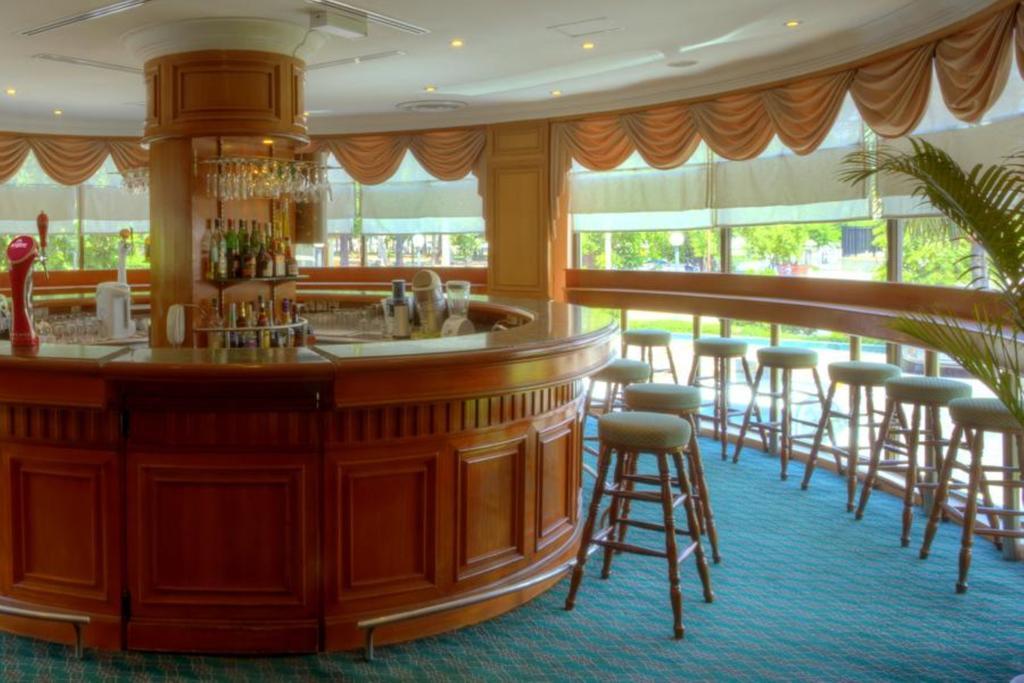 Sunway Hotel Пномпень Ресторан фото